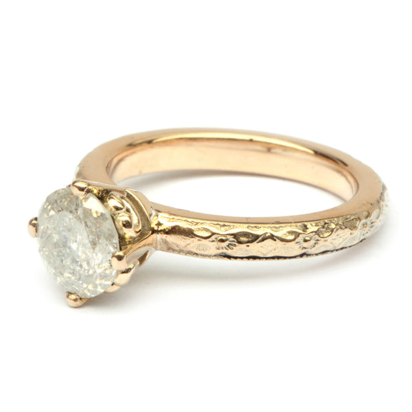 Ring met grote ice diamond