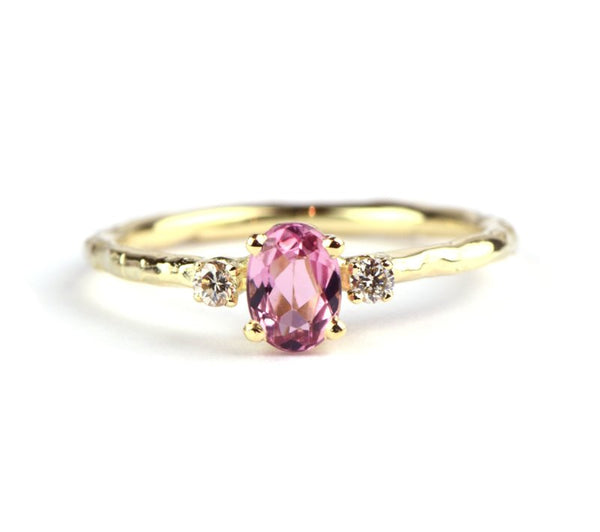 Ring met roze toermalijn en diamanten