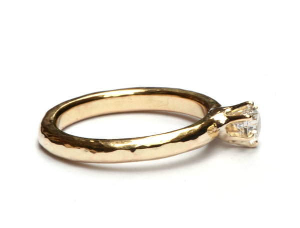 Verlovingsring met Hearts & Arrow diamant