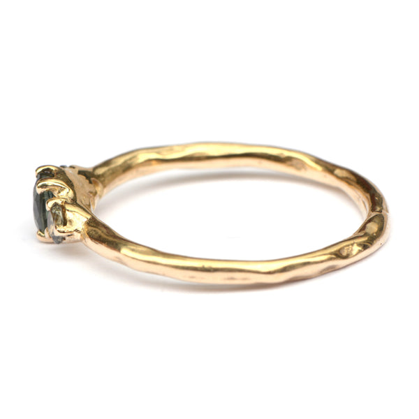 Ring met Montana saffier