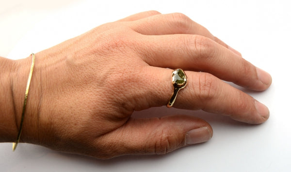 Ring met donkergroene toermalijn