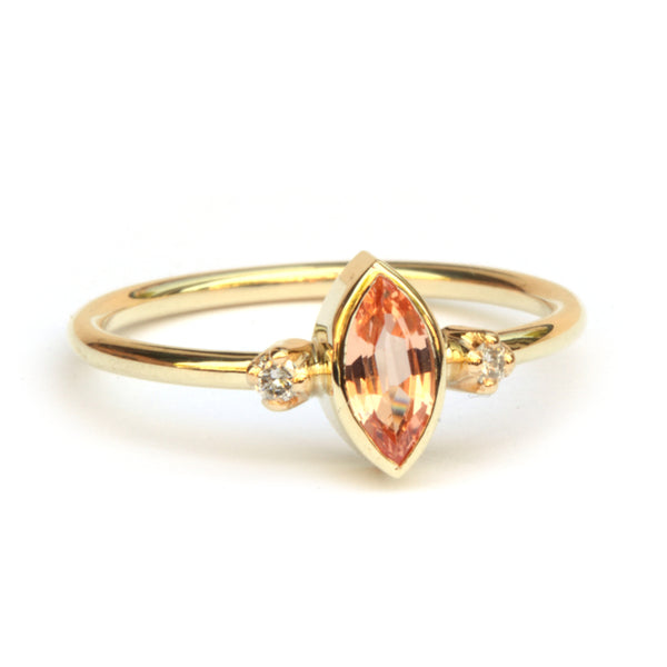 Ring met Padparadscha saffier