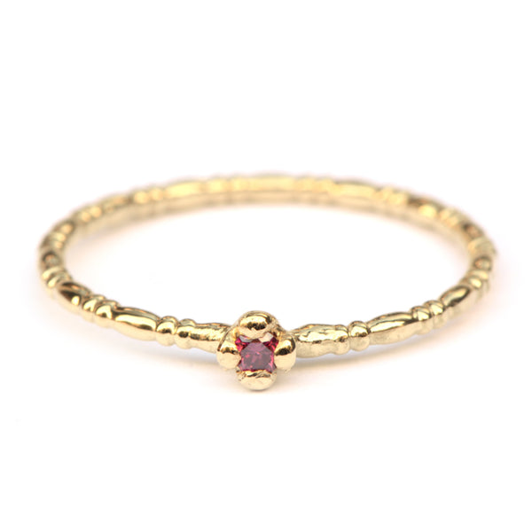 Noa ring met robijn