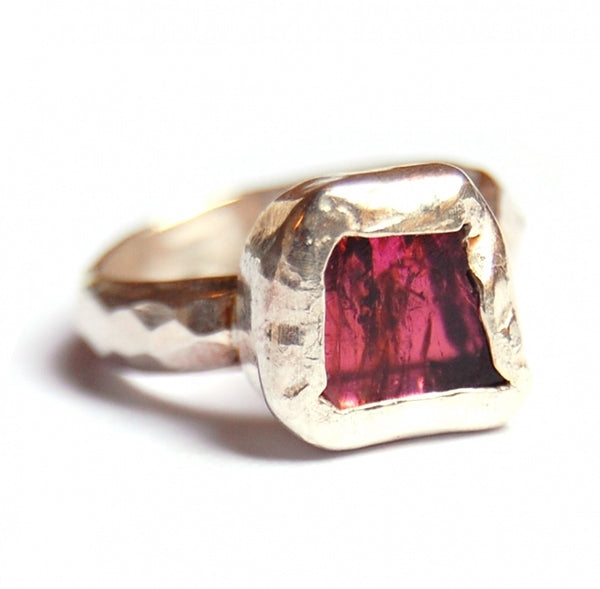 Roze vierkante tourmalijnring