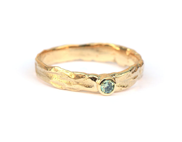 Schilderring met mintgroene diamant