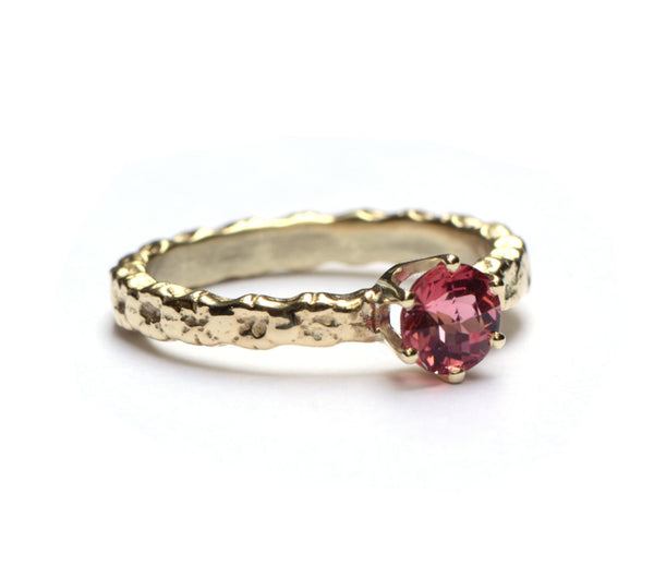 Ring met warme toermalijn