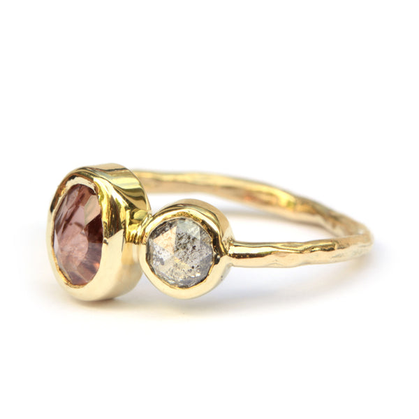 Ring met twee stenen