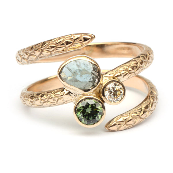 Slangenring met edelstenen en diamant