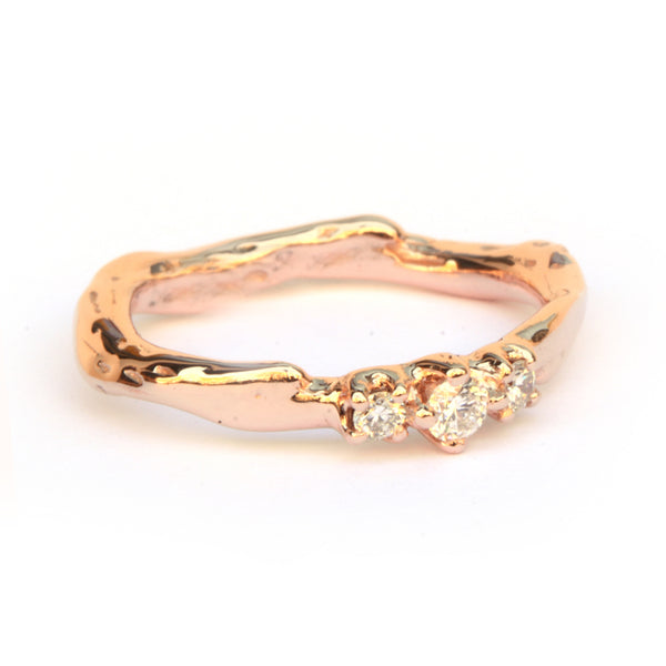 Ring Umiko met witte diamanten