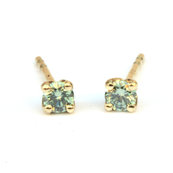 Oorstekers mintgroene diamant