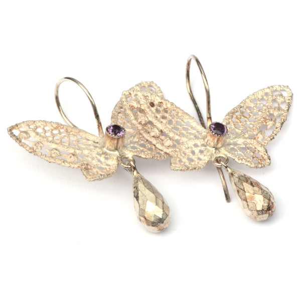 Vlinderoorhangers