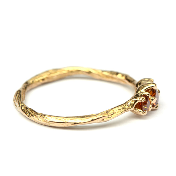 Twiggy ring met cognacdiamanten