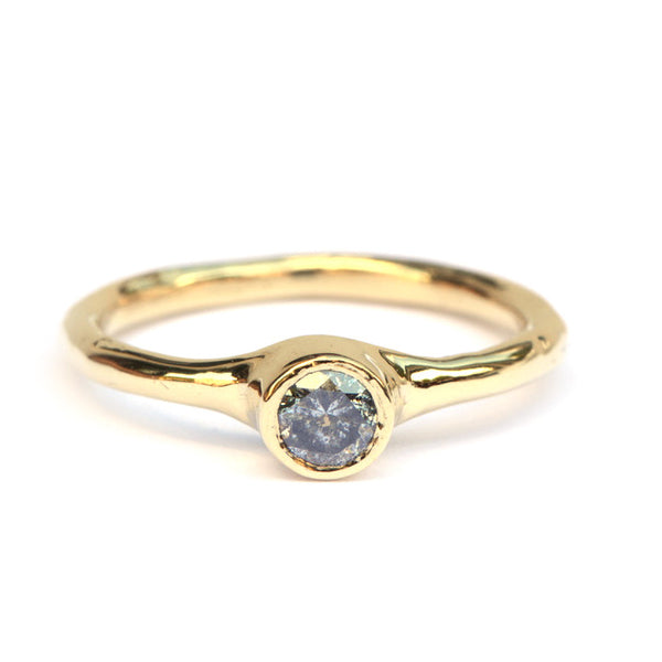 Ring met salt & pepper diamant