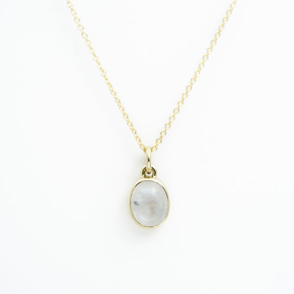 Ketting met maansteen