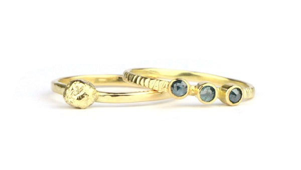 Twee ringen gemaakt van een oude gouden ring