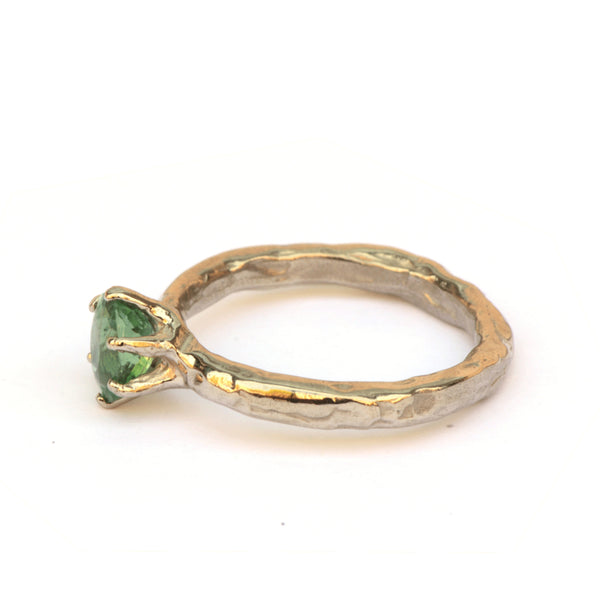 Ring met unieke paraiba toermalijn