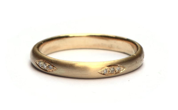 Trouwring met 5 clusters diamant