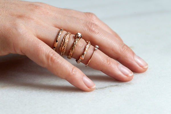 Rosegouden takjesring met diamanten