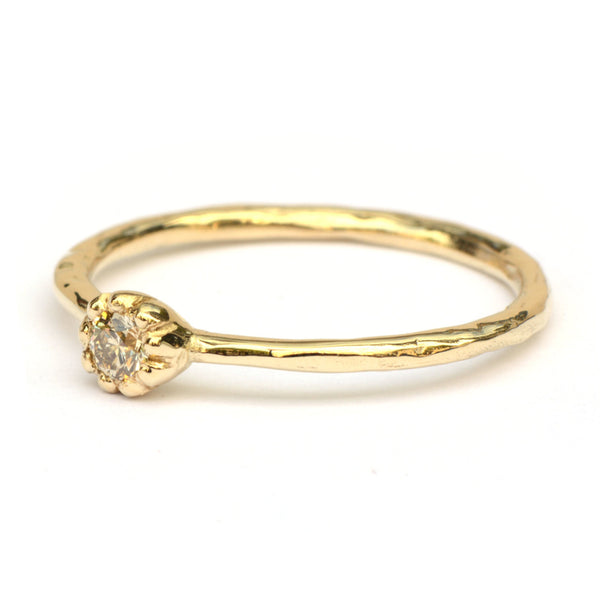 Naoki ring met fancy diamant