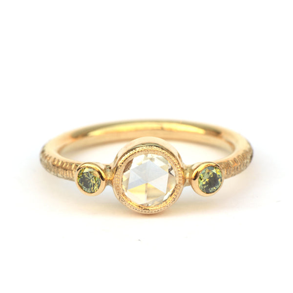 Green happiness ring