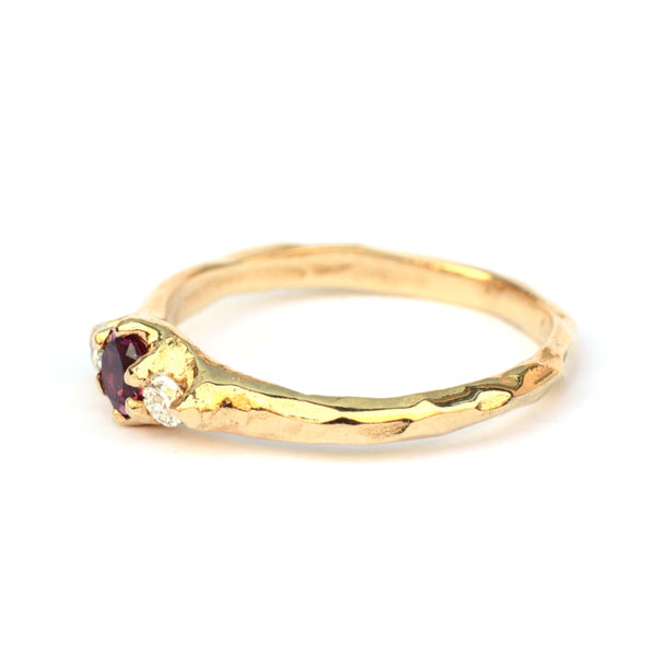 Warme ring met toermalijn en diamant