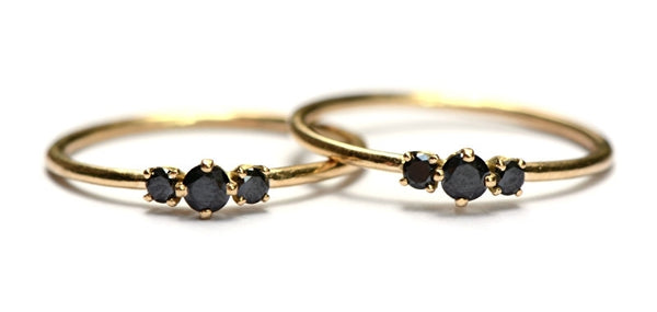 Ringen met zwarte diamantjes