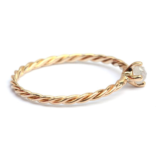 Rumi ring