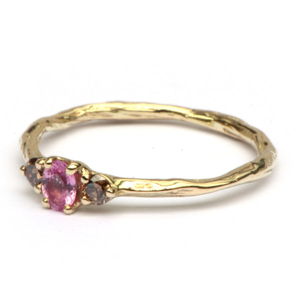 Ring Amy met roze saffier en choco diamanten