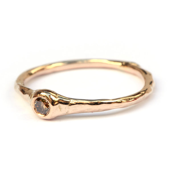 Roségouden ring met choco diamant