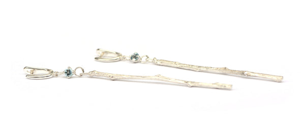 Twiggy oorhangers in zilver met aquamarijn