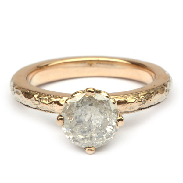 Ring met grote ice diamond