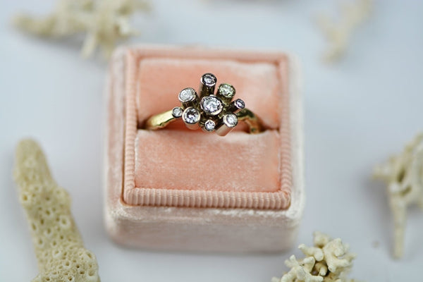 Sunny diamond ring