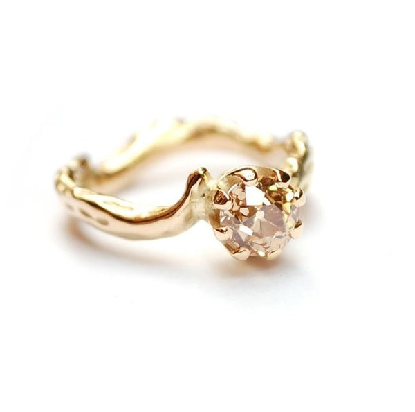 Verlovingsring met antieke diamant