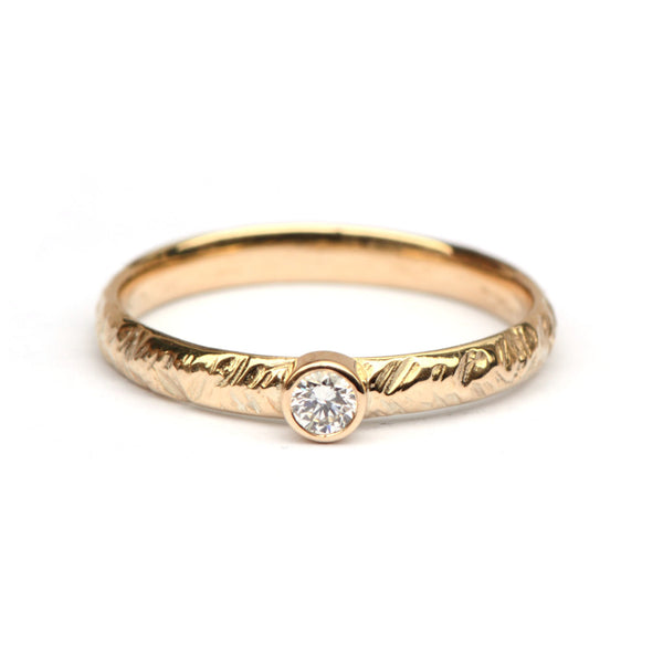 Stoere ring met diamant