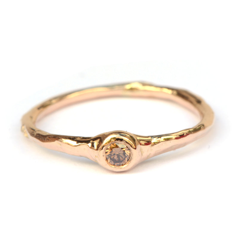 Roségouden ring met choco diamant