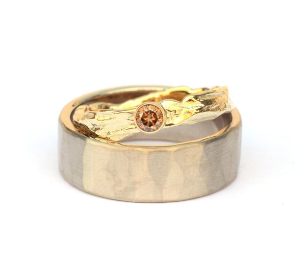 Trouwringenset witgoud en bruine diamant