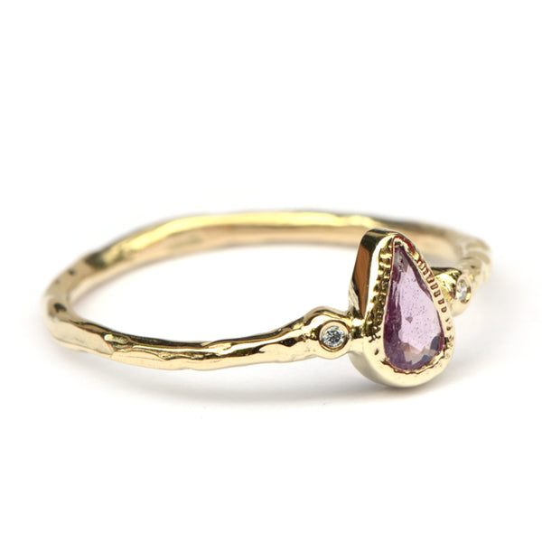 Ring met roze saffier en diamantjes