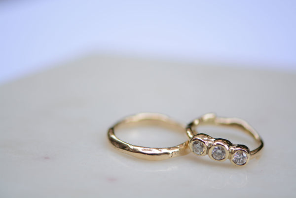 Trouwringenset van gerecycled goud en gerecyclede diamanten