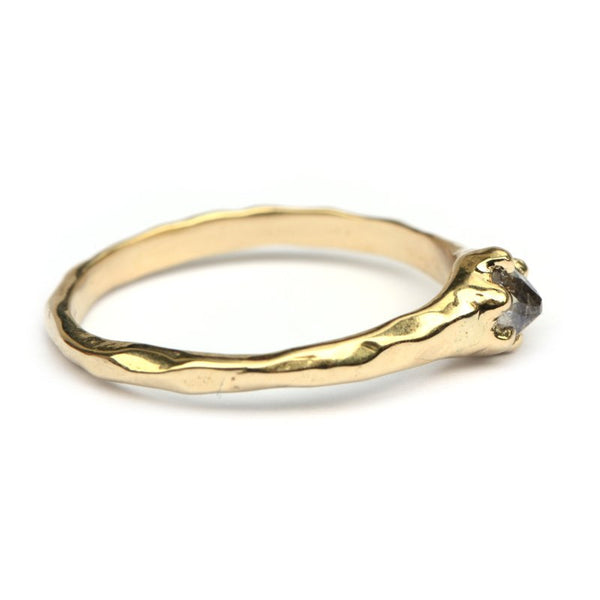 Kryptonite ring met up side down diamant