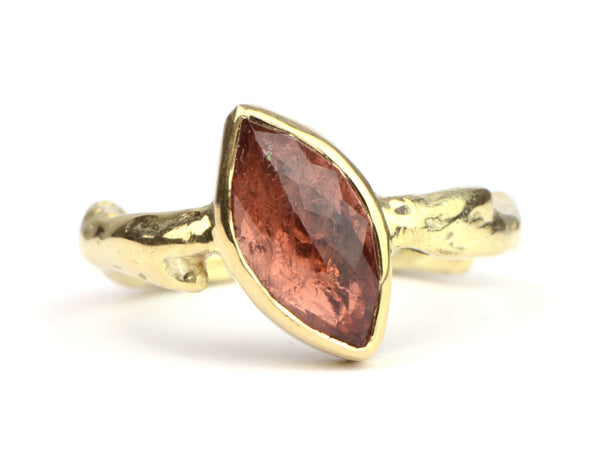 Ring met oranjeroze toermalijn